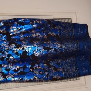 Eci Blue Floral Skirt Size L